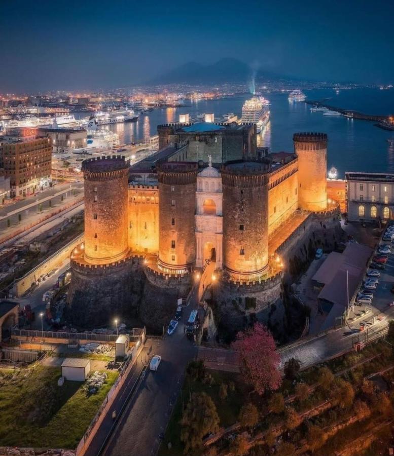 Suite San Gennaro Bis Naples Exterior photo