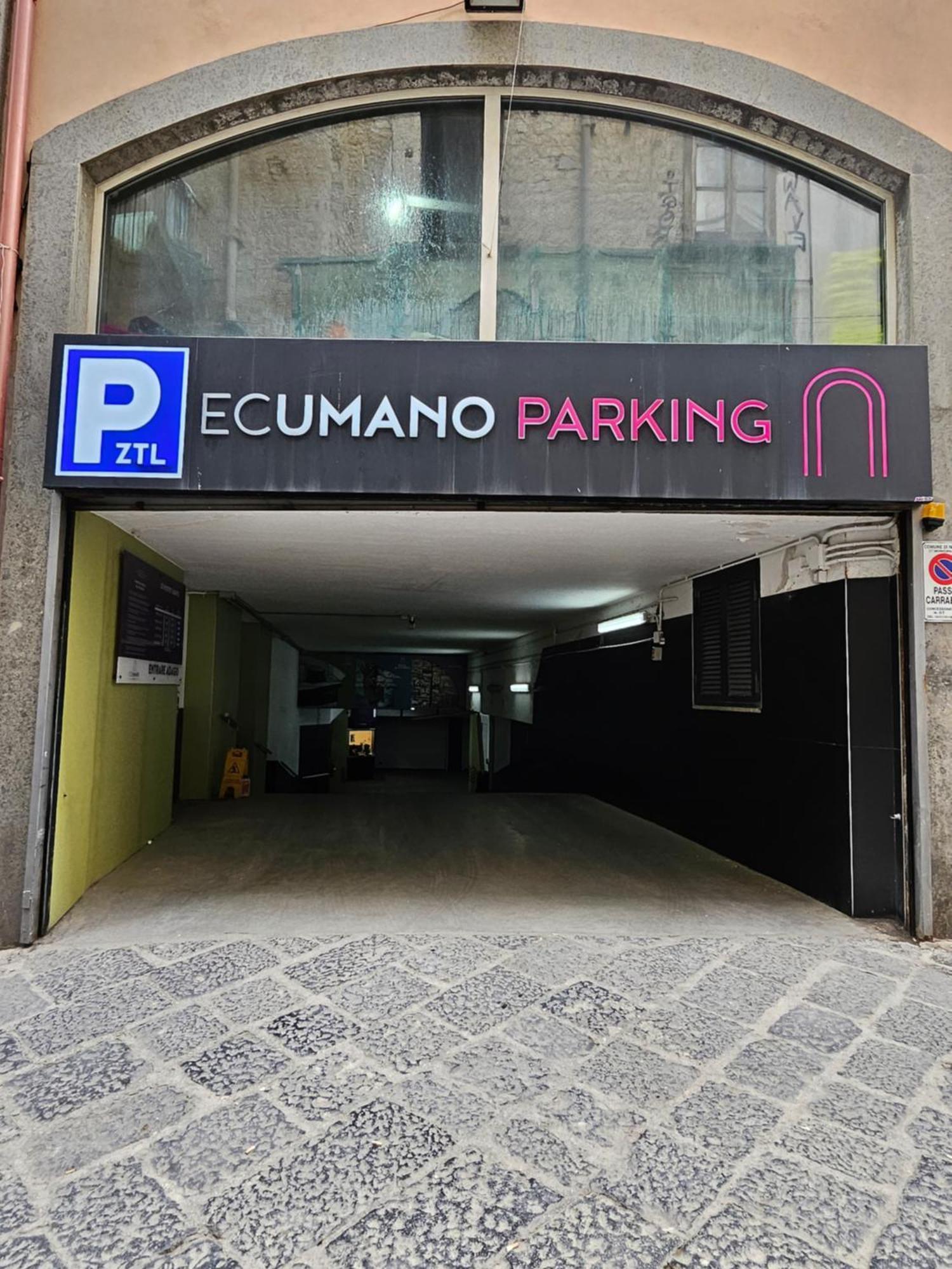 Suite San Gennaro Bis Naples Exterior photo